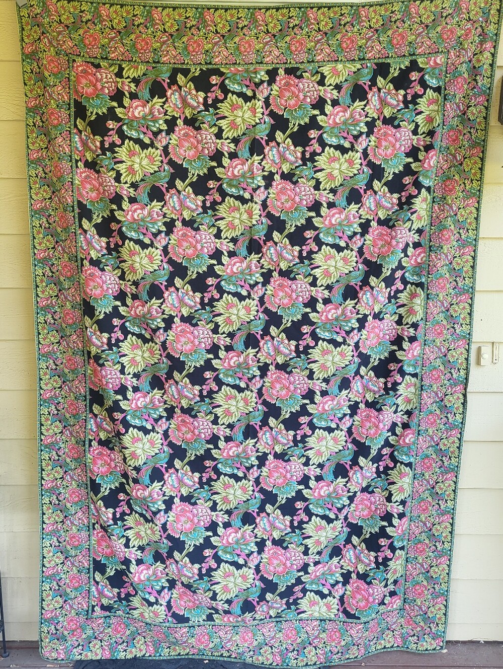 Vintage April Cornell Classic Floral 100% Cotton Tablecloth 56" X 84" Birdsong